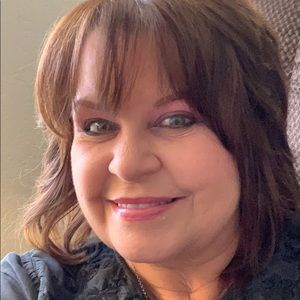 Meet your Posher, Sheri